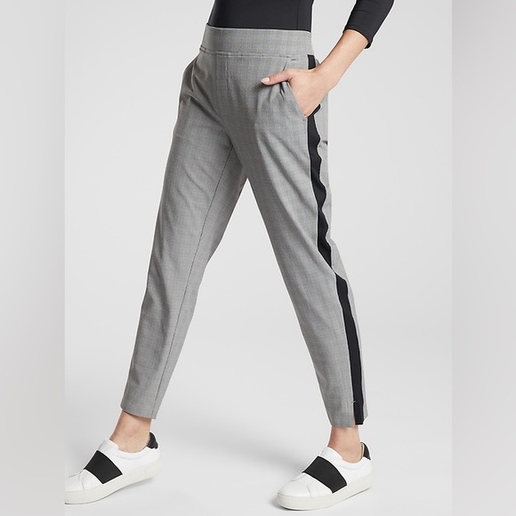 Athleta Black and Gray Brooklyn Ankle Pants - Picture 6 of 6